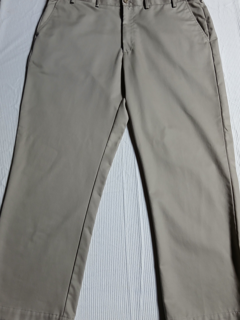 Izod American Chino Straight Leg Tan Khaki 44x34 100% Cotton New Without Tags!
